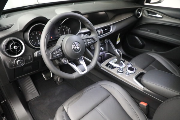 New 2022 Alfa Romeo Stelvio Ti for sale $53,455 at Alfa Romeo of Westport in Westport CT 06880 13