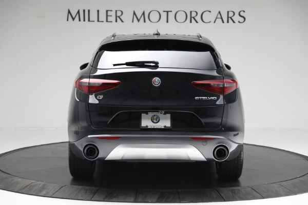 New 2022 Alfa Romeo Stelvio Ti for sale $53,455 at Alfa Romeo of Westport in Westport CT 06880 6