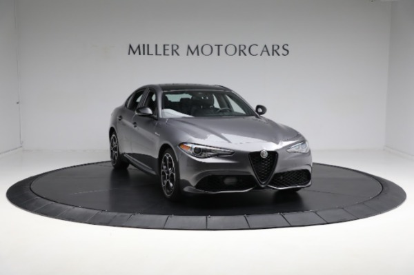 Used 2022 Alfa Romeo Giulia Veloce for sale Sold at Alfa Romeo of Westport in Westport CT 06880 17