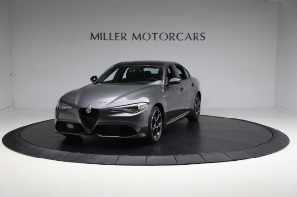 Used 2022 Alfa Romeo Giulia Veloce for sale $37,900 at Alfa Romeo of Westport in Westport CT 06880 2