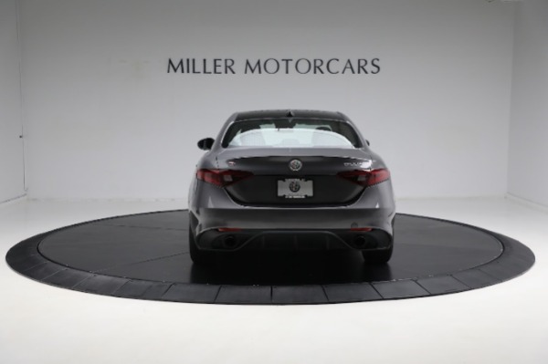 Used 2022 Alfa Romeo Giulia Veloce for sale Sold at Alfa Romeo of Westport in Westport CT 06880 9
