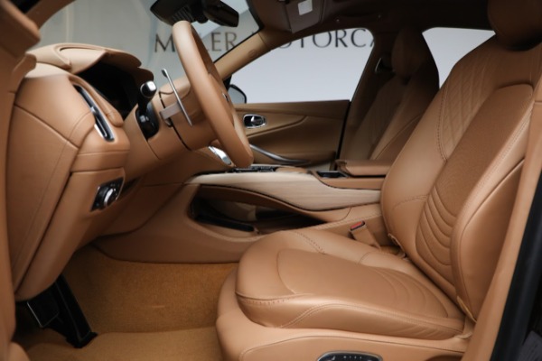 New 2022 Aston Martin DBX for sale $208,886 at Alfa Romeo of Westport in Westport CT 06880 17
