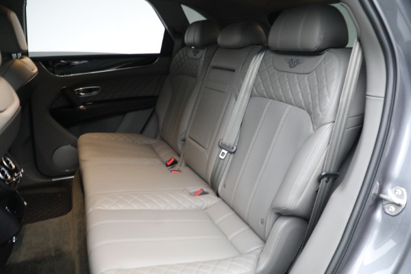 Used 2018 Bentley Bentayga W12 Signature for sale $179,900 at Alfa Romeo of Westport in Westport CT 06880 20