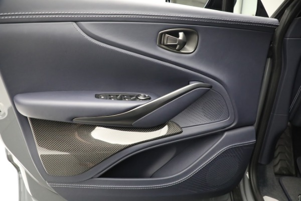 New 2022 Aston Martin DBX for sale $218,986 at Alfa Romeo of Westport in Westport CT 06880 17