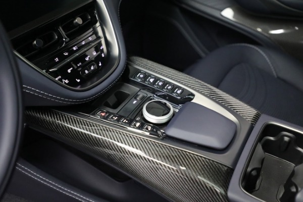 New 2022 Aston Martin DBX for sale $218,986 at Alfa Romeo of Westport in Westport CT 06880 18
