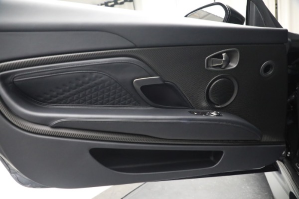 Used 2022 Aston Martin DBS Volante for sale $309,800 at Alfa Romeo of Westport in Westport CT 06880 23