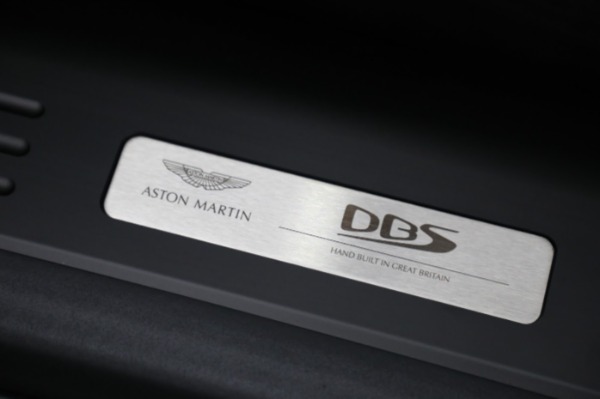 Used 2022 Aston Martin DBS Volante for sale $309,800 at Alfa Romeo of Westport in Westport CT 06880 24