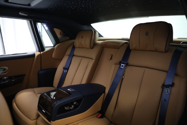 Used 2022 Rolls-Royce Phantom for sale Sold at Alfa Romeo of Westport in Westport CT 06880 16