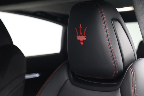 New 2022 Maserati Quattroporte Modena Q4 for sale $136,901 at Alfa Romeo of Westport in Westport CT 06880 16