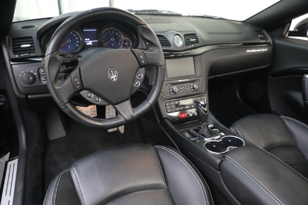 Used 2015 Maserati GranTurismo Sport for sale Sold at Alfa Romeo of Westport in Westport CT 06880 17