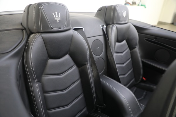 Used 2015 Maserati GranTurismo Sport for sale Sold at Alfa Romeo of Westport in Westport CT 06880 21