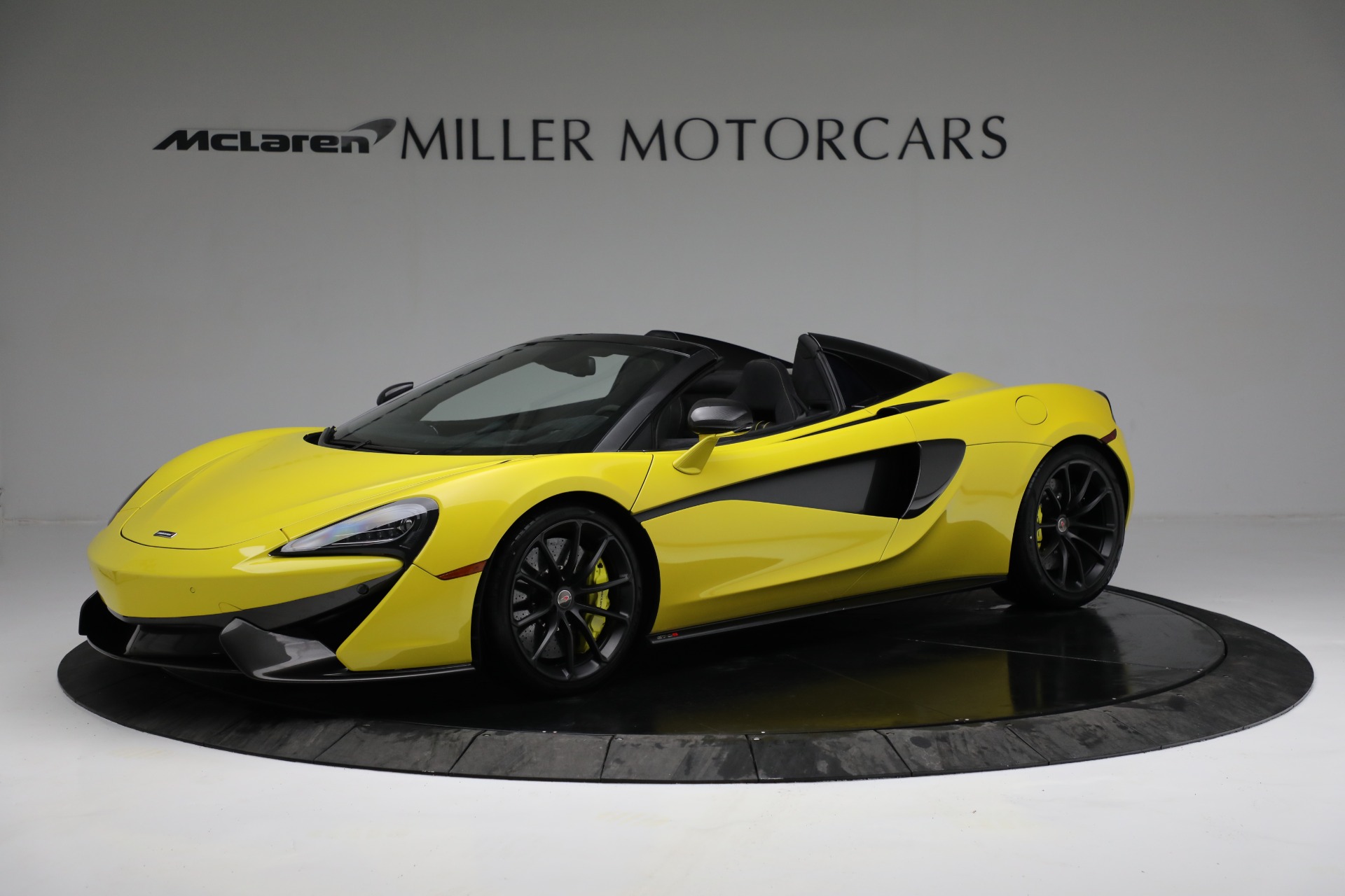 Used 2018 McLaren 570S Spider for sale Sold at Alfa Romeo of Westport in Westport CT 06880 1