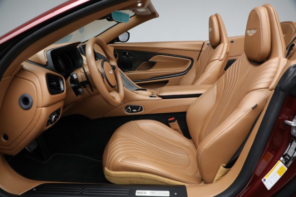 Used 2020 Aston Martin DB11 Volante for sale $214,900 at Alfa Romeo of Westport in Westport CT 06880 20