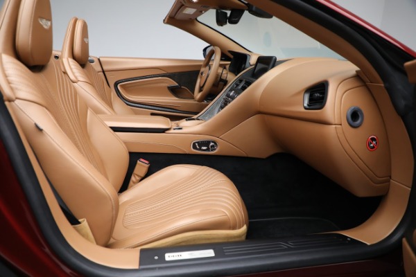 Used 2020 Aston Martin DB11 Volante for sale $214,900 at Alfa Romeo of Westport in Westport CT 06880 27