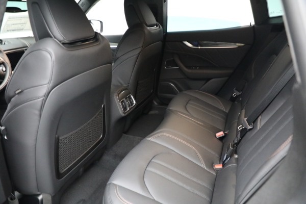 New 2022 Maserati Levante GT for sale $105,665 at Alfa Romeo of Westport in Westport CT 06880 17