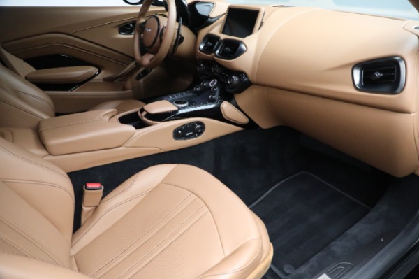 Used 2022 Aston Martin Vantage Auto for sale Sold at Alfa Romeo of Westport in Westport CT 06880 22