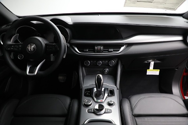 New 2022 Alfa Romeo Stelvio Veloce for sale Sold at Alfa Romeo of Westport in Westport CT 06880 17
