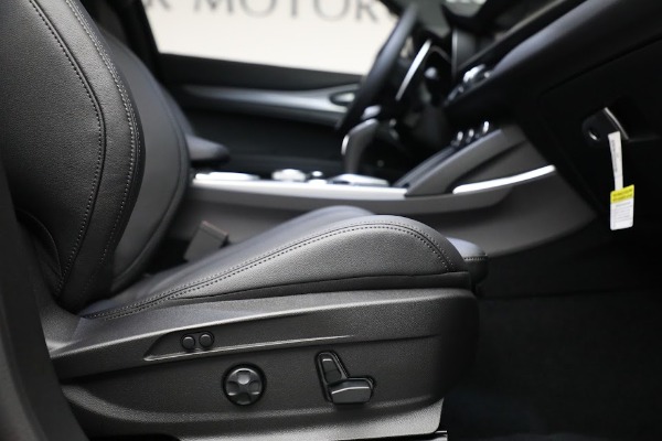 New 2022 Alfa Romeo Stelvio Veloce for sale Sold at Alfa Romeo of Westport in Westport CT 06880 19