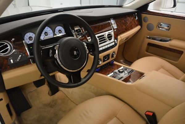 Used 2013 Rolls-Royce Ghost for sale Sold at Alfa Romeo of Westport in Westport CT 06880 16