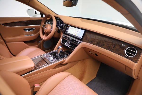Used 2021 Bentley Flying Spur V8 for sale $237,900 at Alfa Romeo of Westport in Westport CT 06880 21