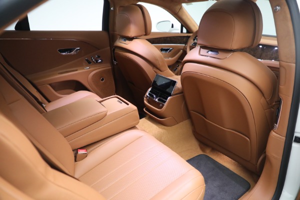 Used 2021 Bentley Flying Spur V8 for sale $237,900 at Alfa Romeo of Westport in Westport CT 06880 28