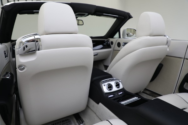 Used 2016 Rolls-Royce Dawn for sale $279,900 at Alfa Romeo of Westport in Westport CT 06880 28