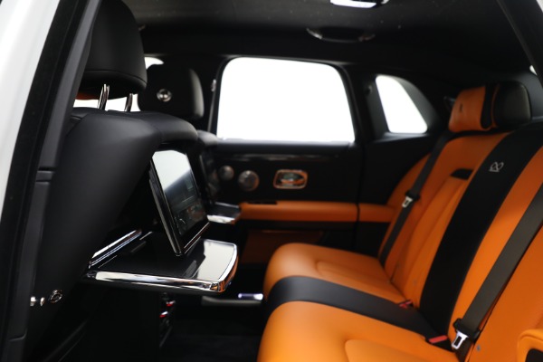 Used 2022 Rolls-Royce Ghost Black Badge for sale $439,900 at Alfa Romeo of Westport in Westport CT 06880 22