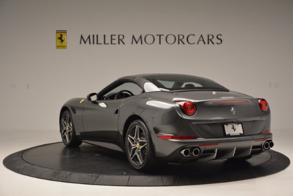 Used 2015 Ferrari California T for sale Sold at Alfa Romeo of Westport in Westport CT 06880 17