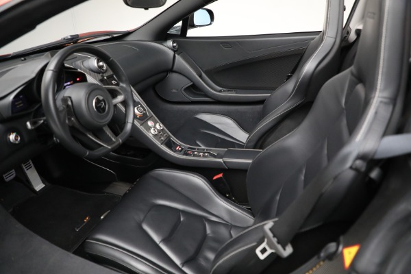 Used 2016 McLaren 675LT Spider for sale $275,900 at Alfa Romeo of Westport in Westport CT 06880 27