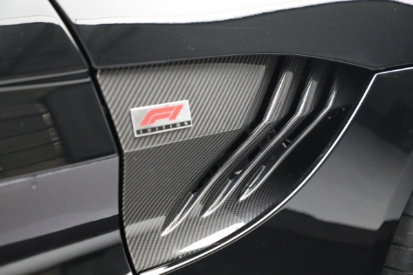 New 2022 Aston Martin Vantage F1 Edition for sale $210,586 at Alfa Romeo of Westport in Westport CT 06880 25