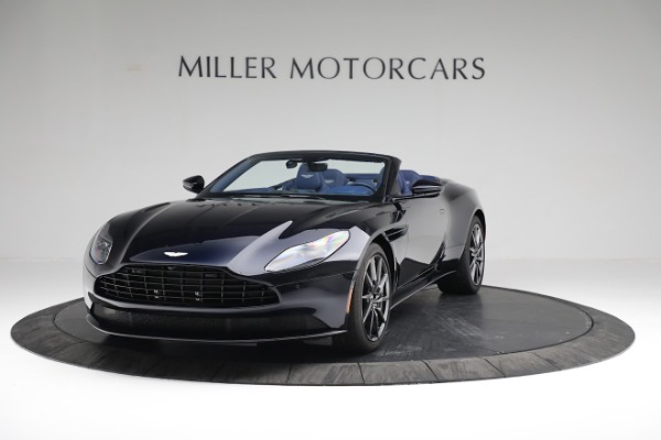Used 2020 Aston Martin DB11 Volante for sale $214,900 at Alfa Romeo of Westport in Westport CT 06880 12
