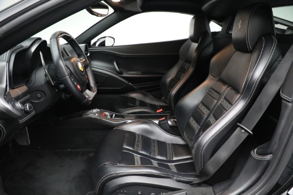 Used 2013 Ferrari 458 Italia for sale Sold at Alfa Romeo of Westport in Westport CT 06880 15