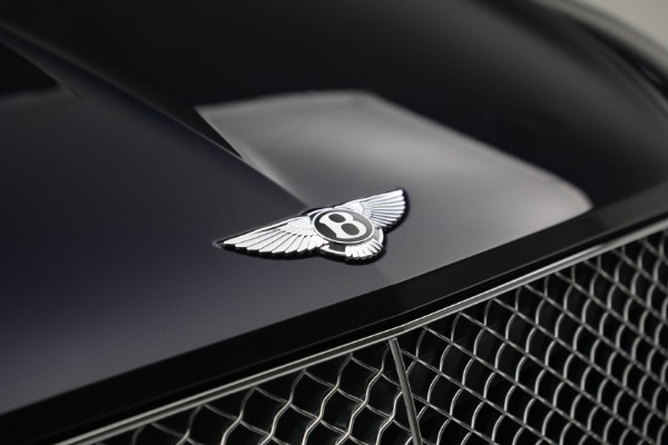 Used 2021 Bentley Bentayga V8 for sale Sold at Alfa Romeo of Westport in Westport CT 06880 12