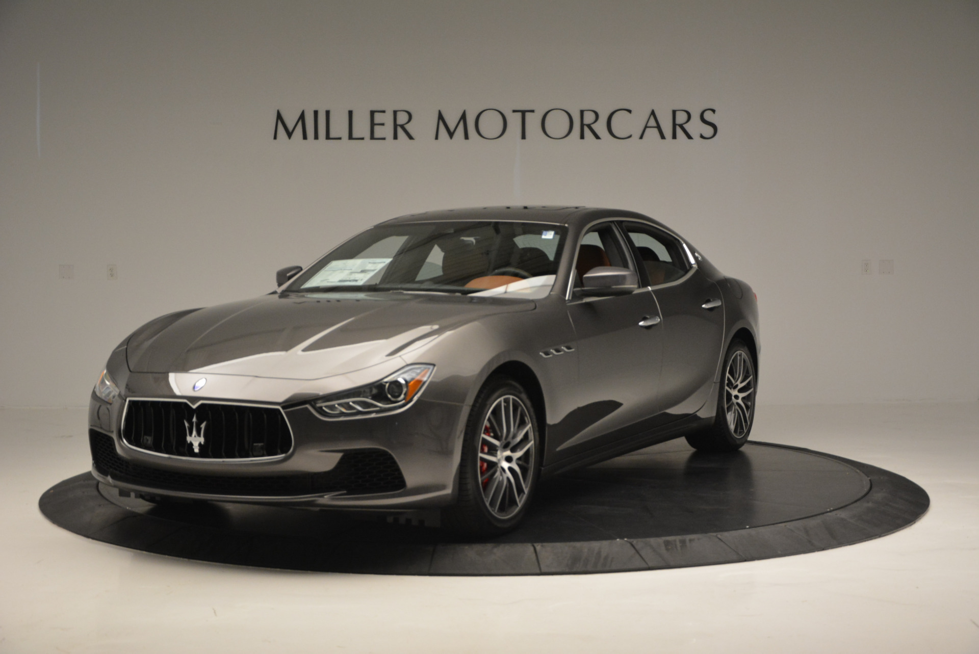 Used 2017 Maserati Ghibli S Q4  EX-LOANER for sale Sold at Alfa Romeo of Westport in Westport CT 06880 1