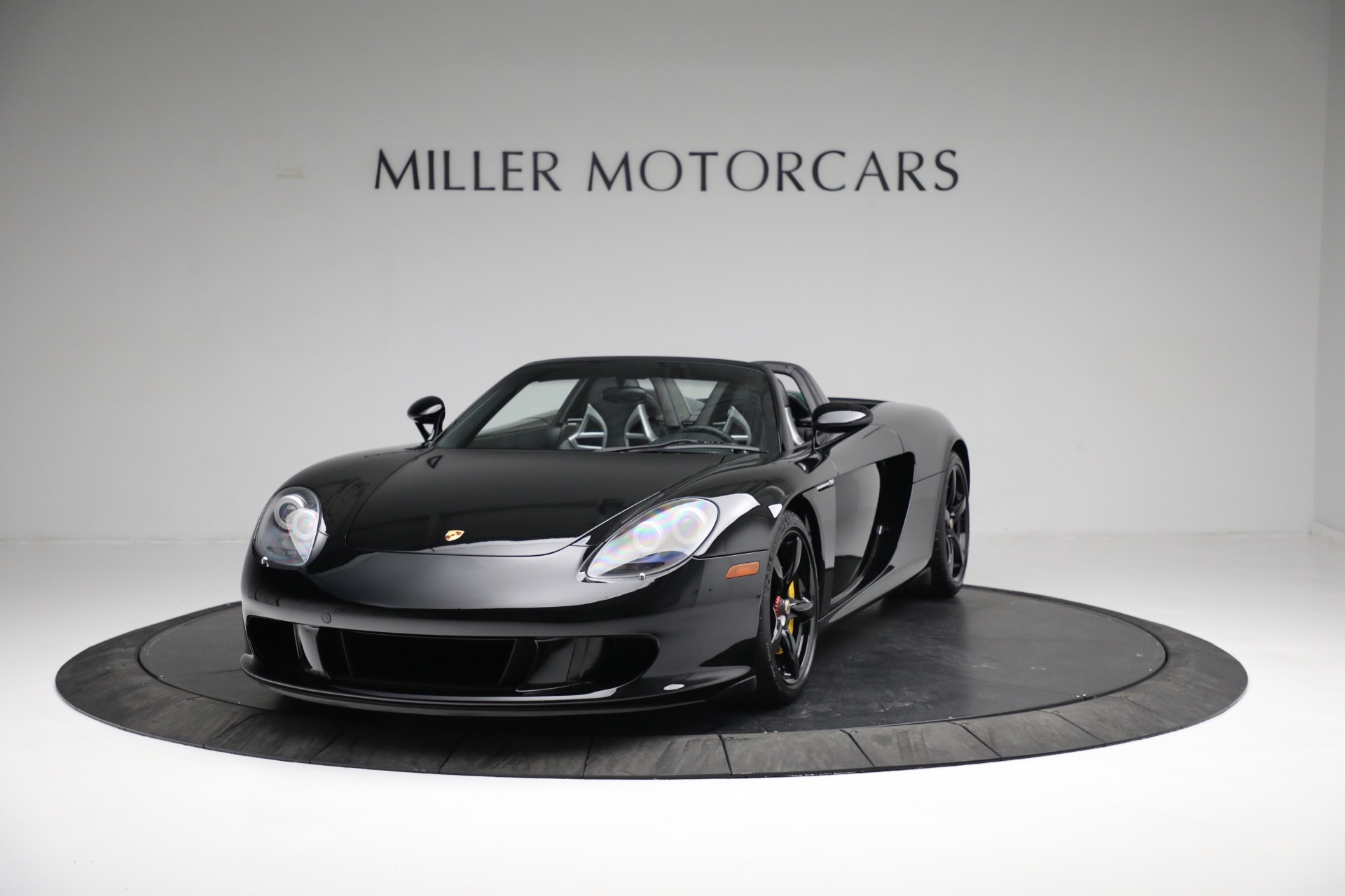 Used 2005 Porsche Carrera GT for sale $1,400,000 at Alfa Romeo of Westport in Westport CT 06880 1