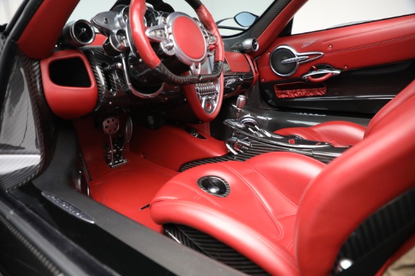 Used 2017 Pagani Huayra Roadster for sale Sold at Alfa Romeo of Westport in Westport CT 06880 26