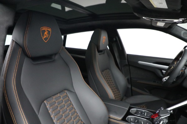 Used 2020 Lamborghini Urus for sale $295,900 at Alfa Romeo of Westport in Westport CT 06880 17
