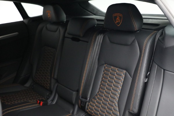 Used 2020 Lamborghini Urus for sale $295,900 at Alfa Romeo of Westport in Westport CT 06880 18
