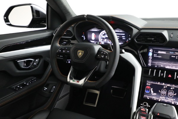 Used 2020 Lamborghini Urus for sale $295,900 at Alfa Romeo of Westport in Westport CT 06880 27