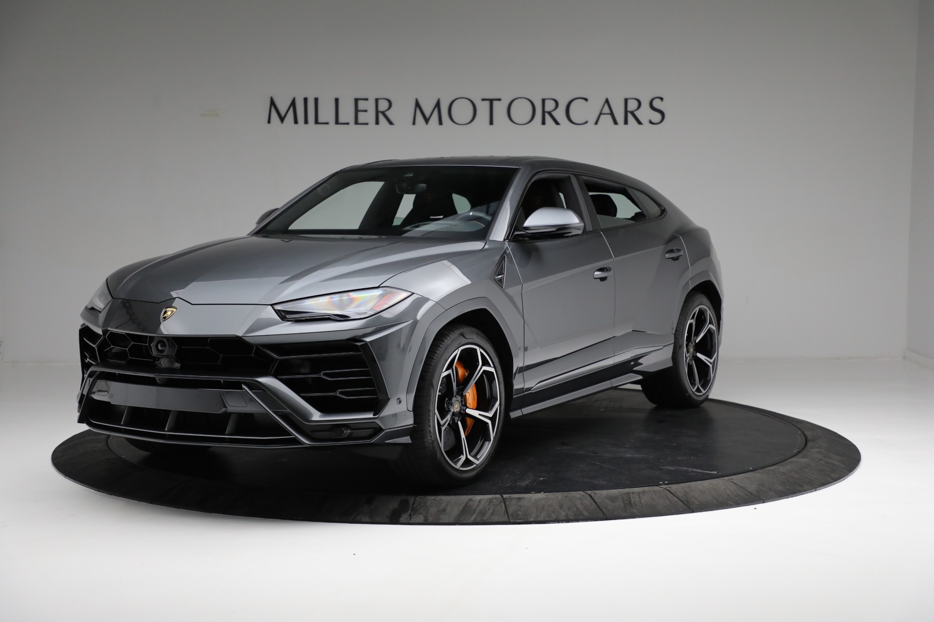 Used 2020 Lamborghini Urus for sale $295,900 at Alfa Romeo of Westport in Westport CT 06880 1