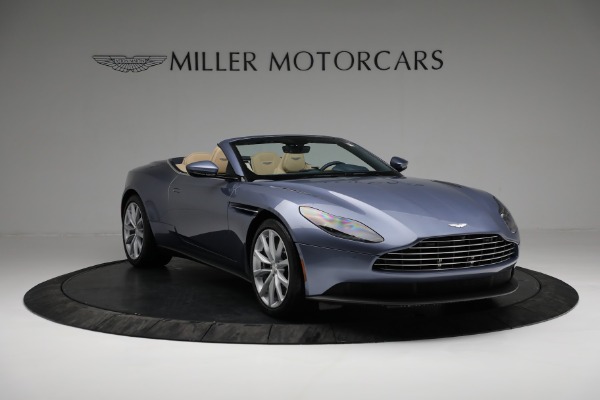 Used 2022 Aston Martin DB11 Volante for sale $169,900 at Alfa Romeo of Westport in Westport CT 06880 10