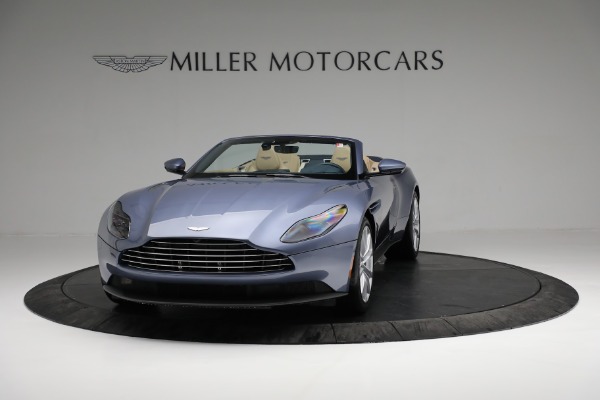 Used 2022 Aston Martin DB11 Volante for sale $169,900 at Alfa Romeo of Westport in Westport CT 06880 12