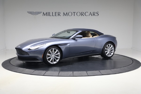 Used 2022 Aston Martin DB11 Volante for sale $169,900 at Alfa Romeo of Westport in Westport CT 06880 17