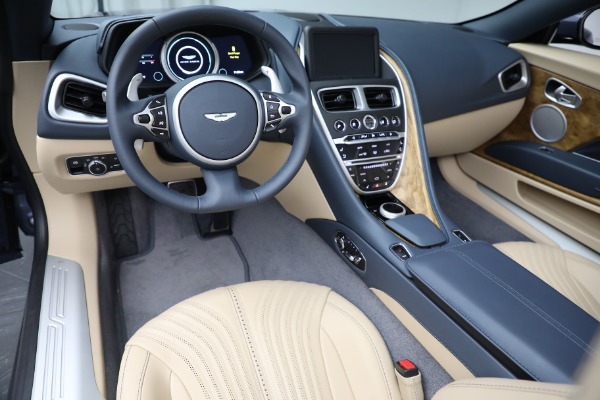 Used 2022 Aston Martin DB11 Volante for sale $169,900 at Alfa Romeo of Westport in Westport CT 06880 18