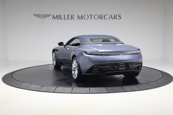 Used 2022 Aston Martin DB11 Volante for sale $169,900 at Alfa Romeo of Westport in Westport CT 06880 20