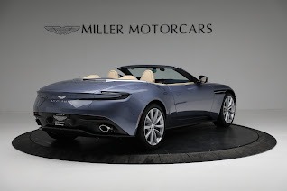 Used 2022 Aston Martin DB11 Volante for sale $169,900 at Alfa Romeo of Westport in Westport CT 06880 7