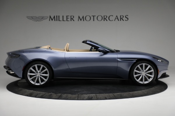 Used 2022 Aston Martin DB11 Volante for sale $169,900 at Alfa Romeo of Westport in Westport CT 06880 8