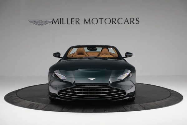 New 2022 Aston Martin Vantage Roadster for sale Sold at Alfa Romeo of Westport in Westport CT 06880 11