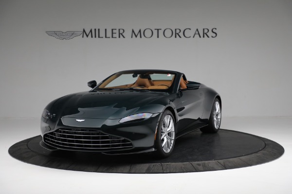 New 2022 Aston Martin Vantage Roadster for sale Sold at Alfa Romeo of Westport in Westport CT 06880 12