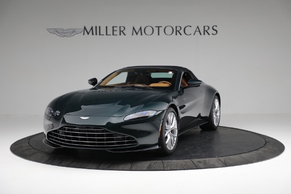 New 2022 Aston Martin Vantage Roadster for sale Sold at Alfa Romeo of Westport in Westport CT 06880 23